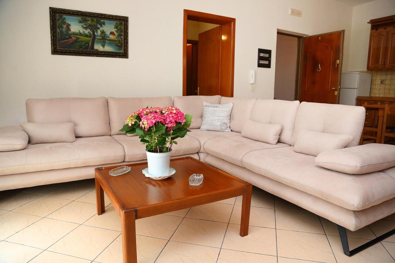 Apartments Athina Orikum Zewnętrze zdjęcie