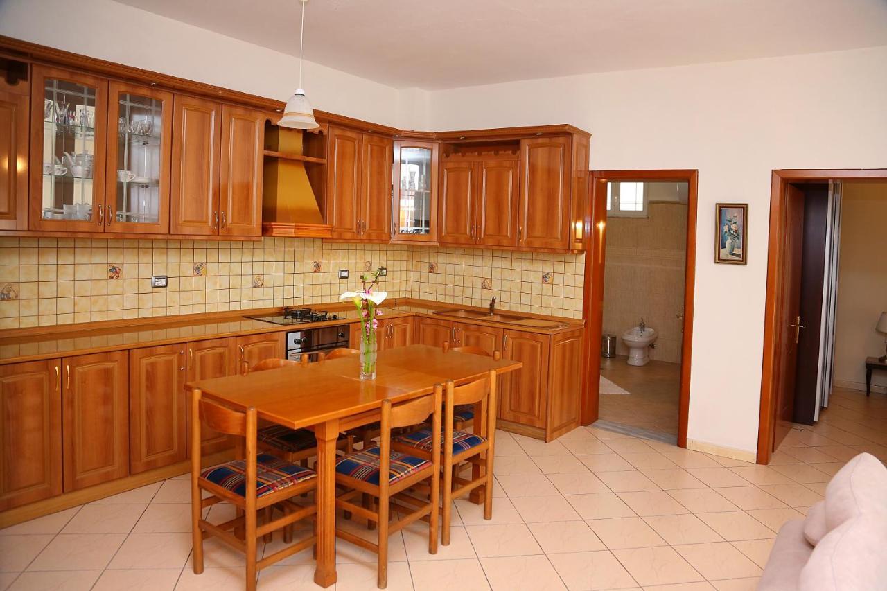 Apartments Athina Orikum Zewnętrze zdjęcie