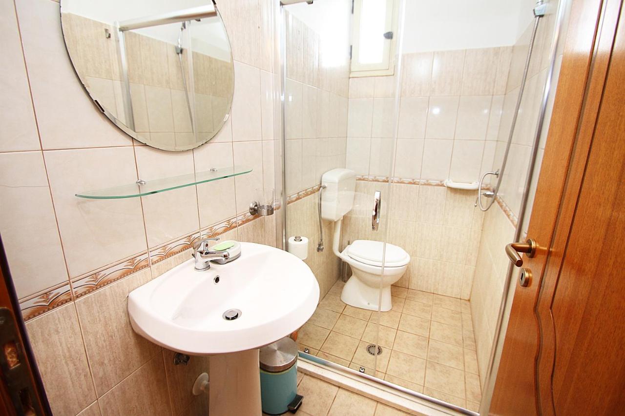 Apartments Athina Orikum Zewnętrze zdjęcie